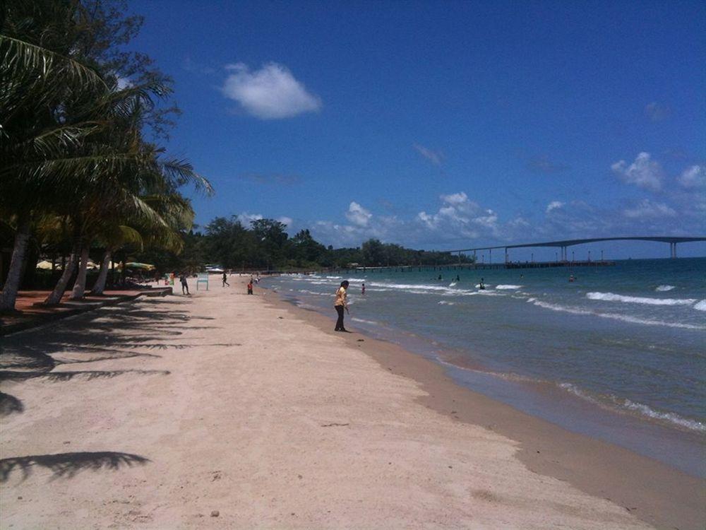 Golden Sea Hotel Sihanoukville Exterior photo