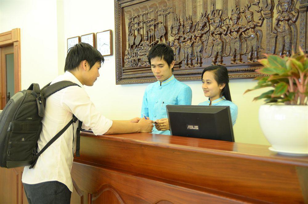 Golden Sea Hotel Sihanoukville Exterior photo